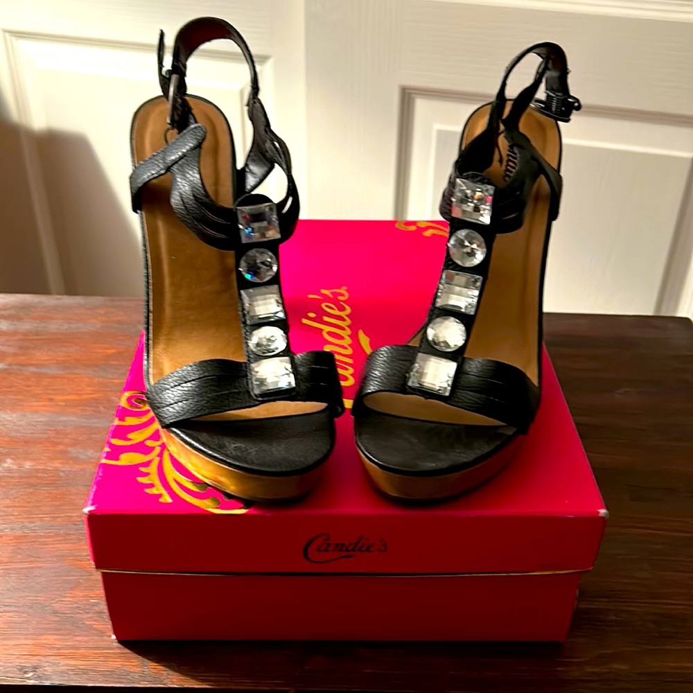 Candie’s women’s Shoes